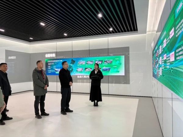 乌兰察布市统计局深入察右前旗大数据产业园调研算力、储能及新能源产业发展