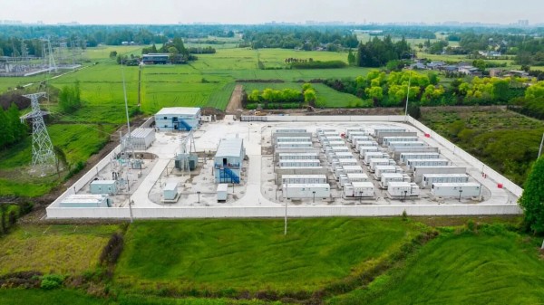 四川川能智网崇州100MW/200MWh储能电站并网投运 以“AI+能源”打造新型电力系统标杆