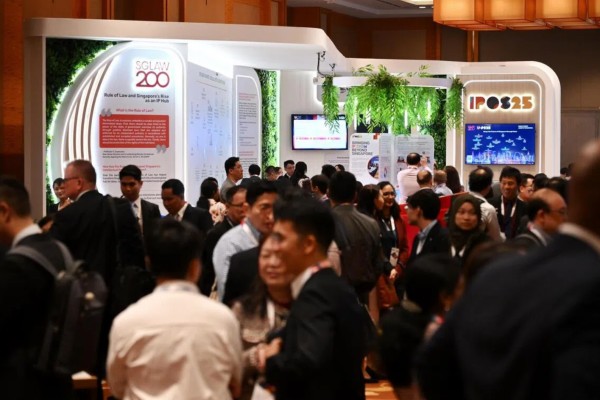 新加坡明确允许合法取得作品用于AI训练，为企业提供法律确定性