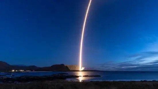SpaceX竞争对手完成历史性首飞，称行业正“迫切渴求”更多火箭运力