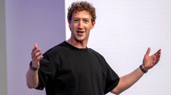 AI安全论战白热化：Meta CEO扎克伯格公开反对“AI减速论”
