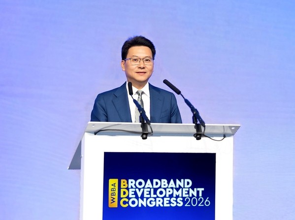 Network X2026维也纳峰会：华为陈帮华提出三个“R”理念，重塑AI时代网络价值