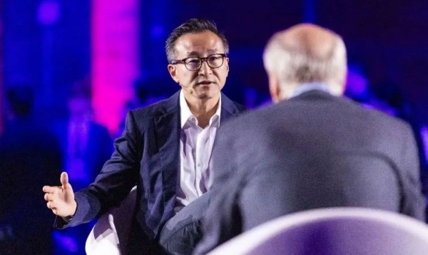 蔡崇信：AI终将成为隐性基础设施，五年后人们或将不再单独谈论AI